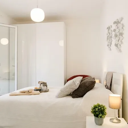 Fco Luxury Apartamento *